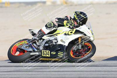 media/Nov-30-2025-TrackXperience (Sun) [[c0061d280f]]/1-Level 3/Session 3 (Turn 16)/